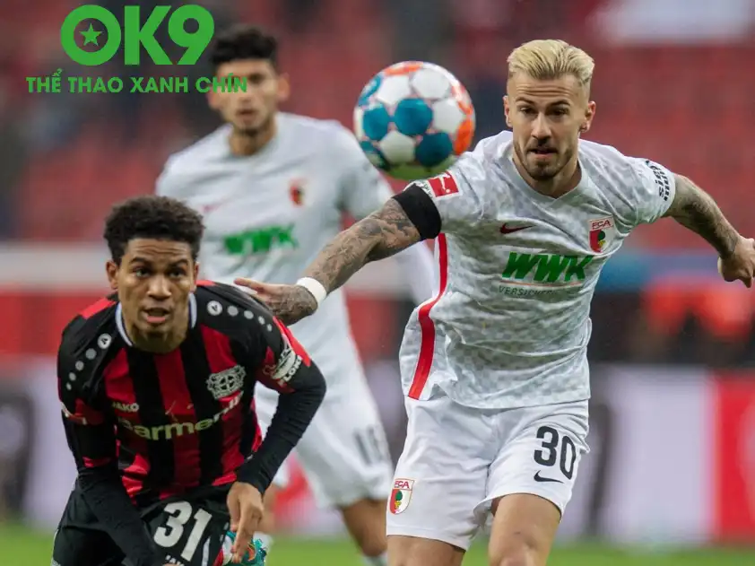 Augsburg và Bayer Leverkusen mùa giải năm nay không cho thấy sự ổn định (Ảnh: Bundesliga)